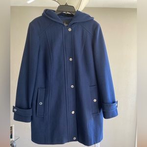 Stylish and Warm Women’s London Fog Coat